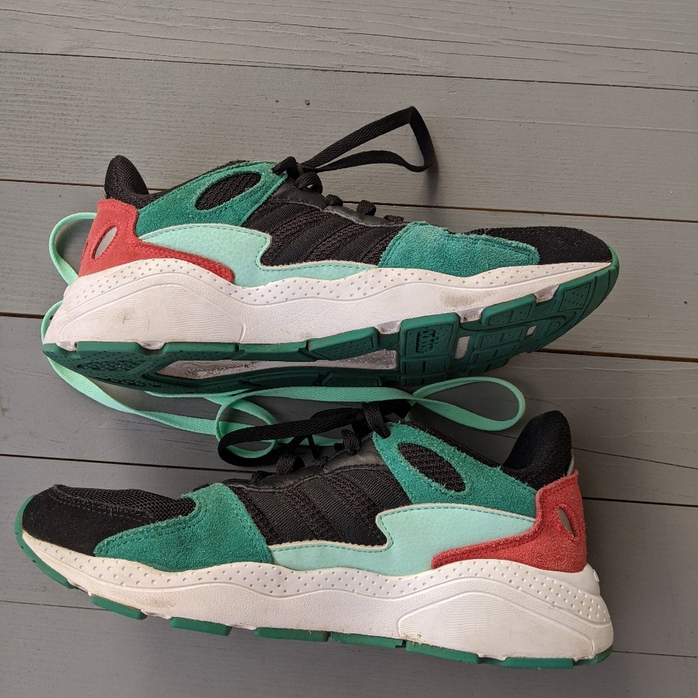 Women's Adidas size 8.5 sneakers
